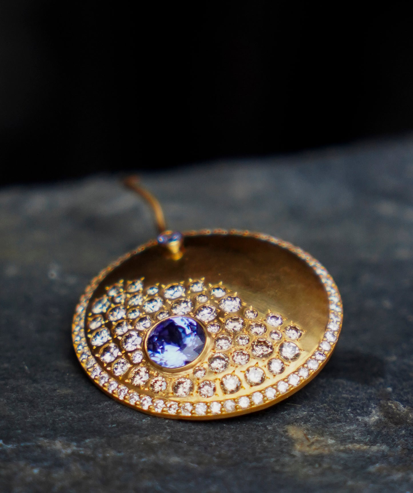 « THE ENCOUNTER » - Tanzanite Diamonds Brown