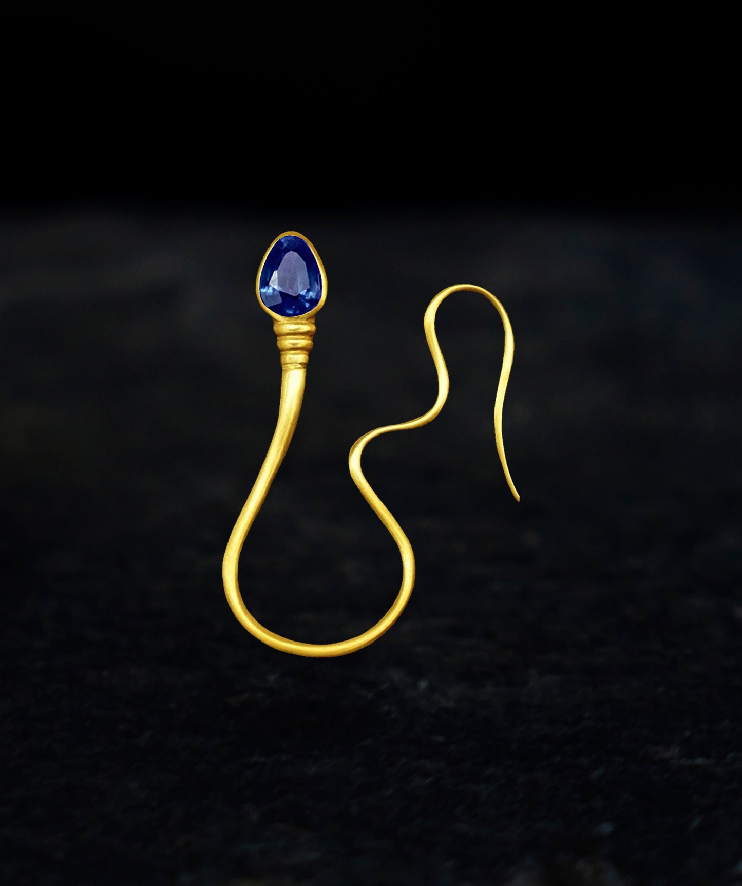 « The intrepid » Pendant - Yellow Gold - Blue Sapphire