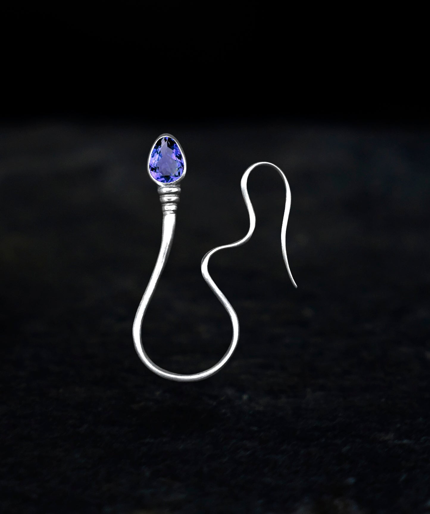 « The intrepid » Pendant - White Gold - Tanzanite