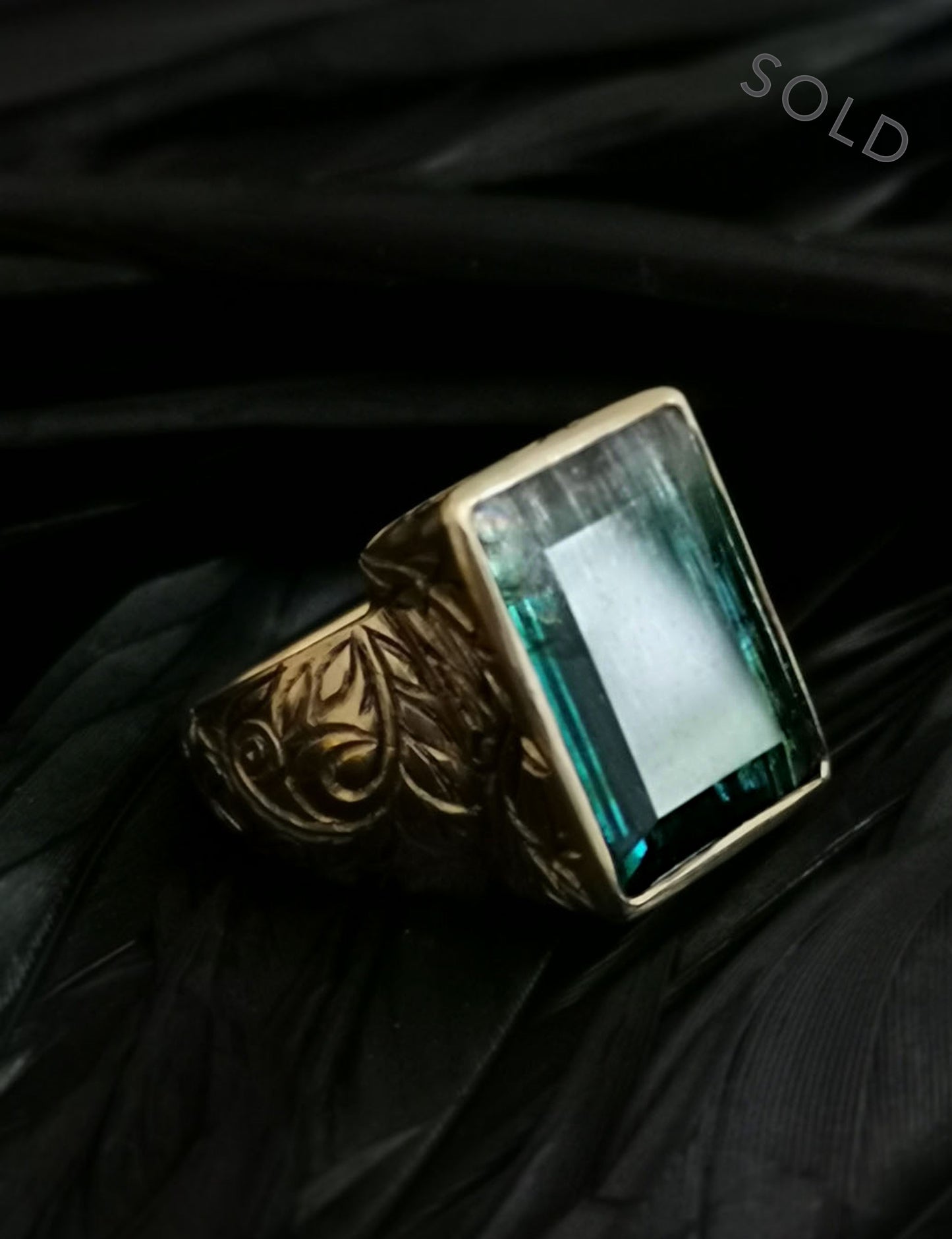 RING - White gold - tourmaline