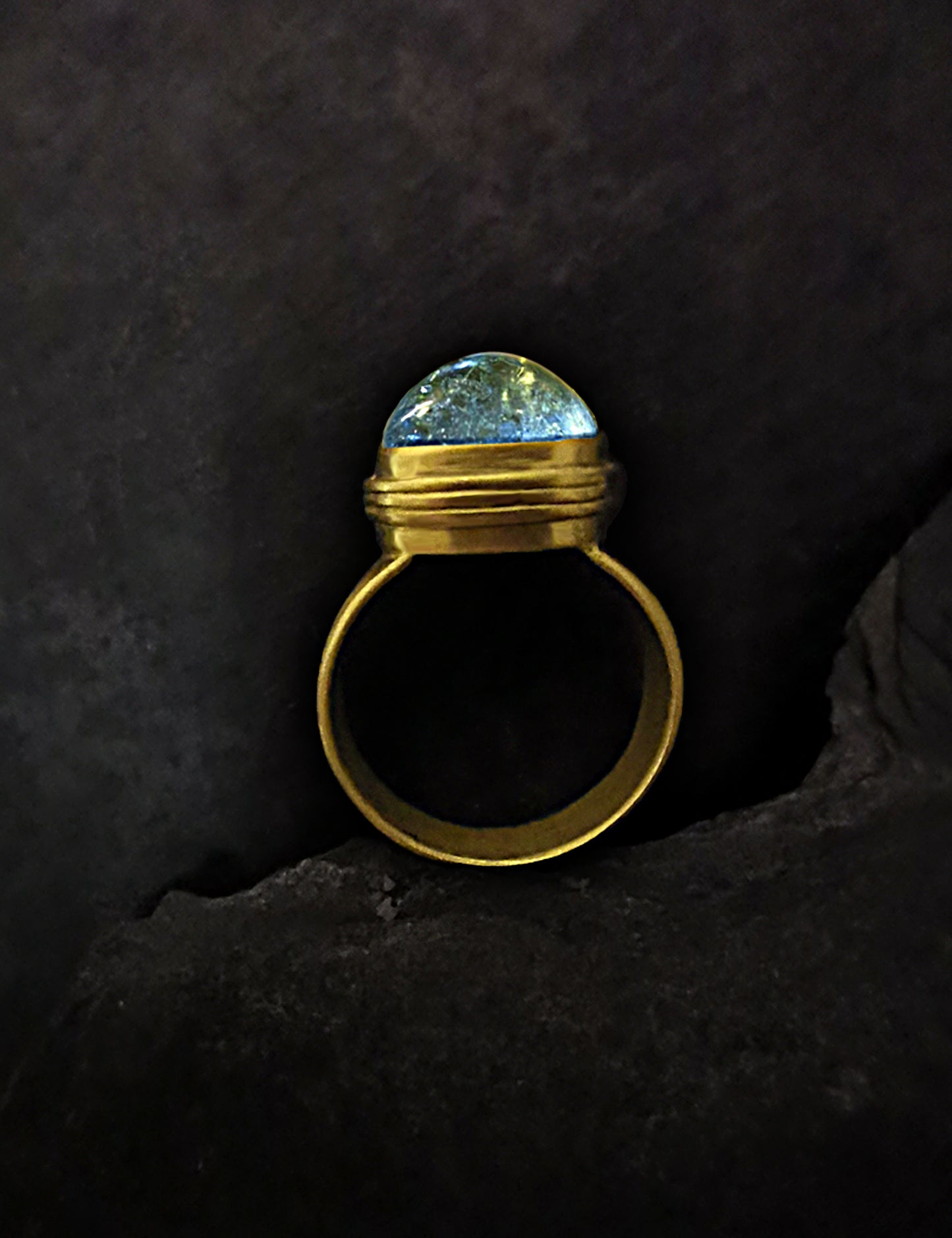 RING - Yellow gold - Aquamarine