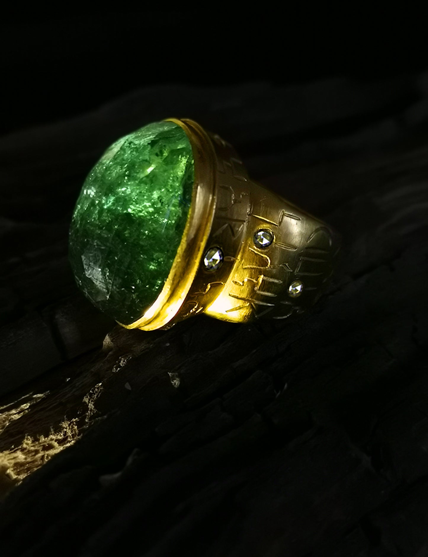 RING - Yellow gold - Green tourmaline