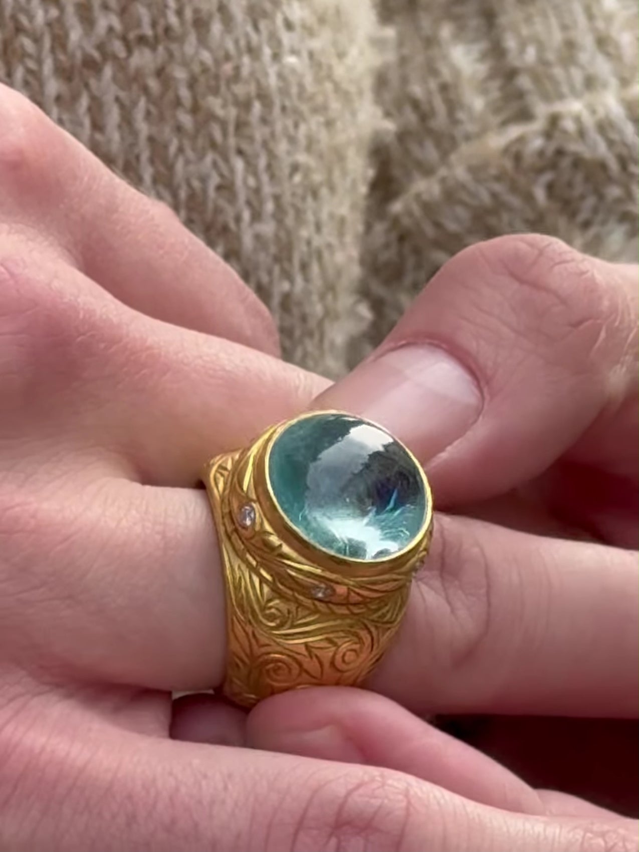 RING - Yellow gold - Aquamarine